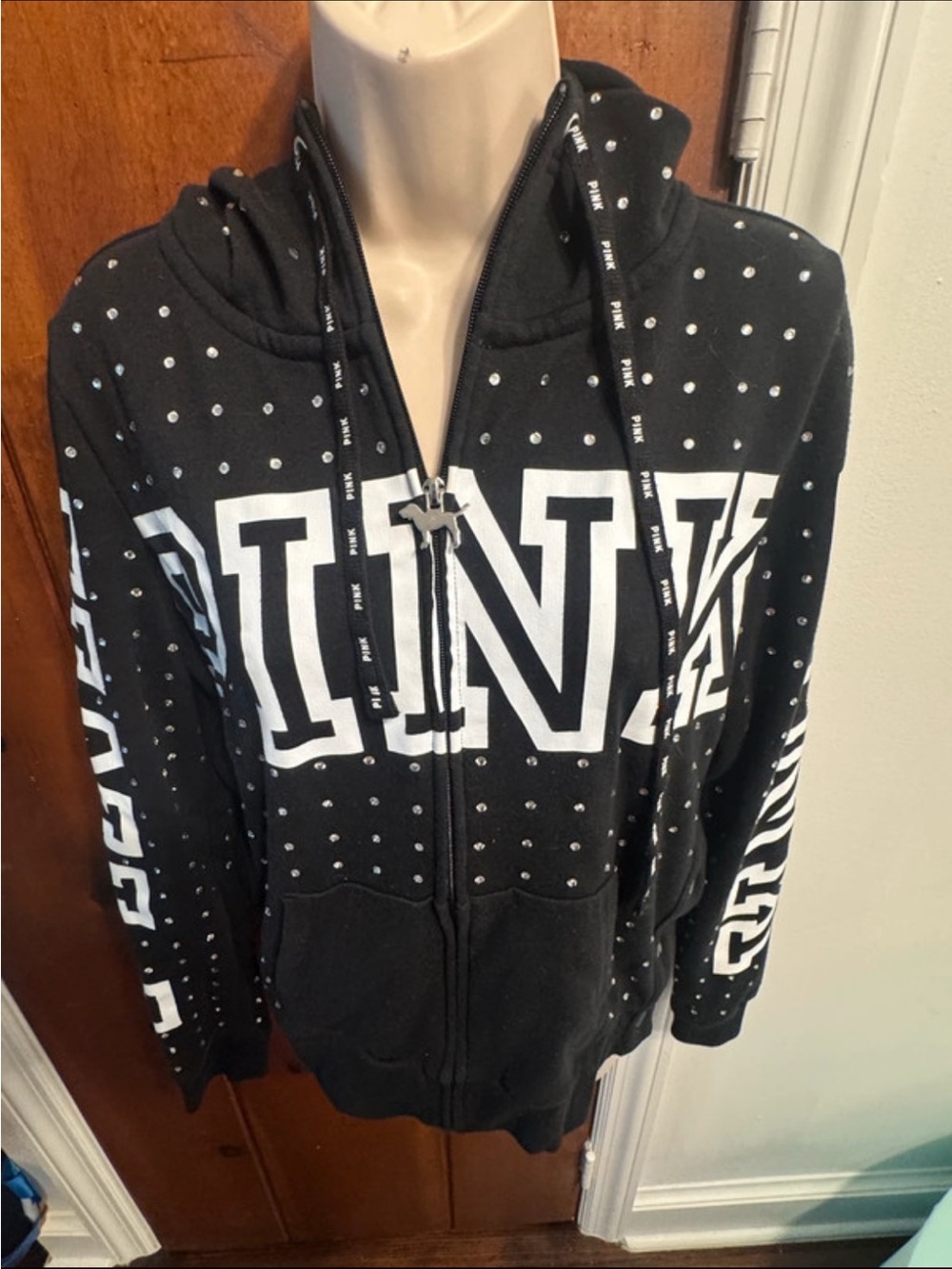 Victoria’s Secret Y2K Rhinestone Bling Hoodie Sweatshirt Size Medium - Picture 8 of 8